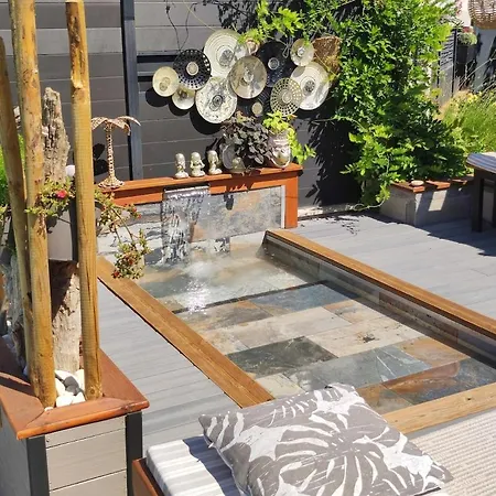 Prázdninový dům Loft, Clim, Jardin, Piscine, Calme, Parc Expo, *