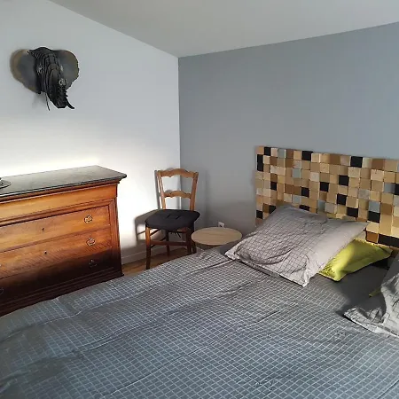Casa de Férias Loft, Clim, Jardin, Piscine, Calme, Parc Expo, *